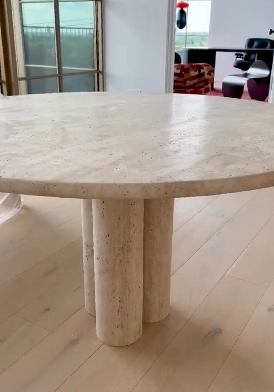 Mario Round Dining Table